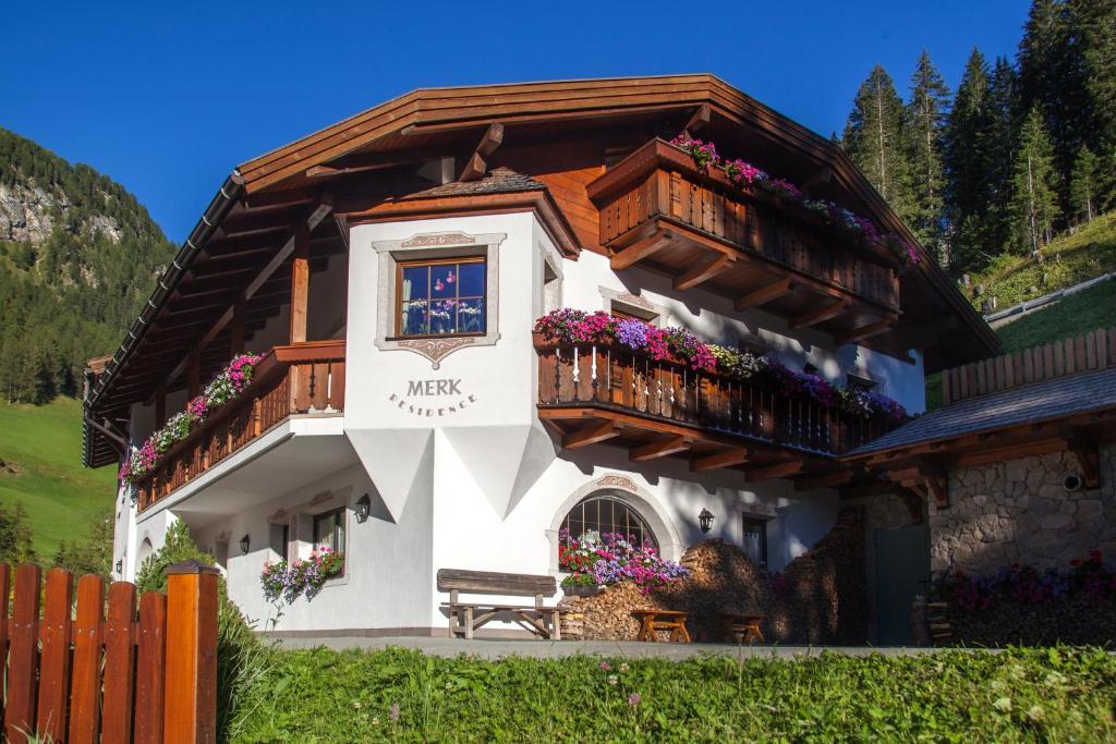Residence Merk Selva di Val Gardena Exterior photo